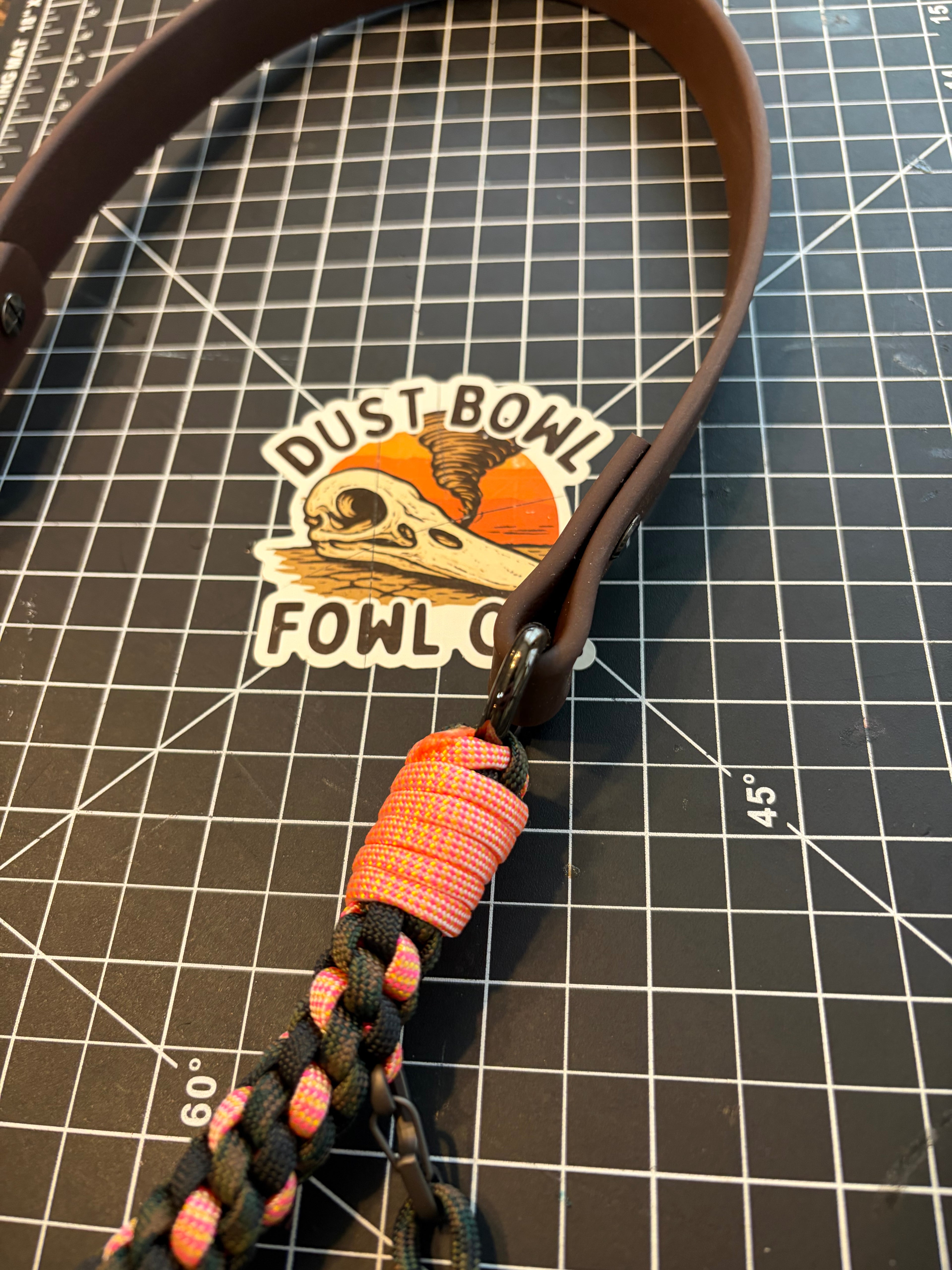 Hybrid Biothane x Half Round Lanyard -  Peach