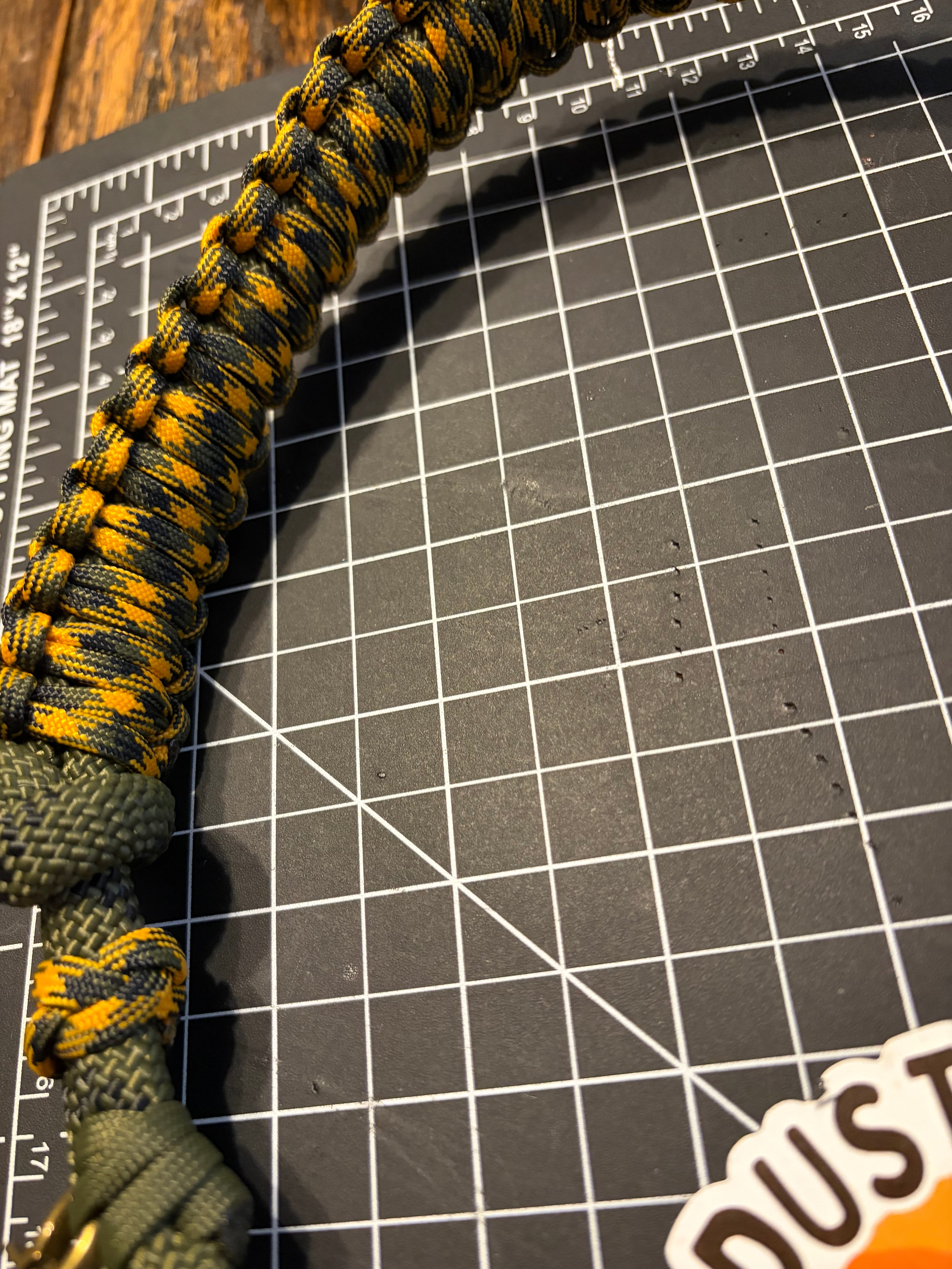 Minimalist Heavy Half Round - OD Green