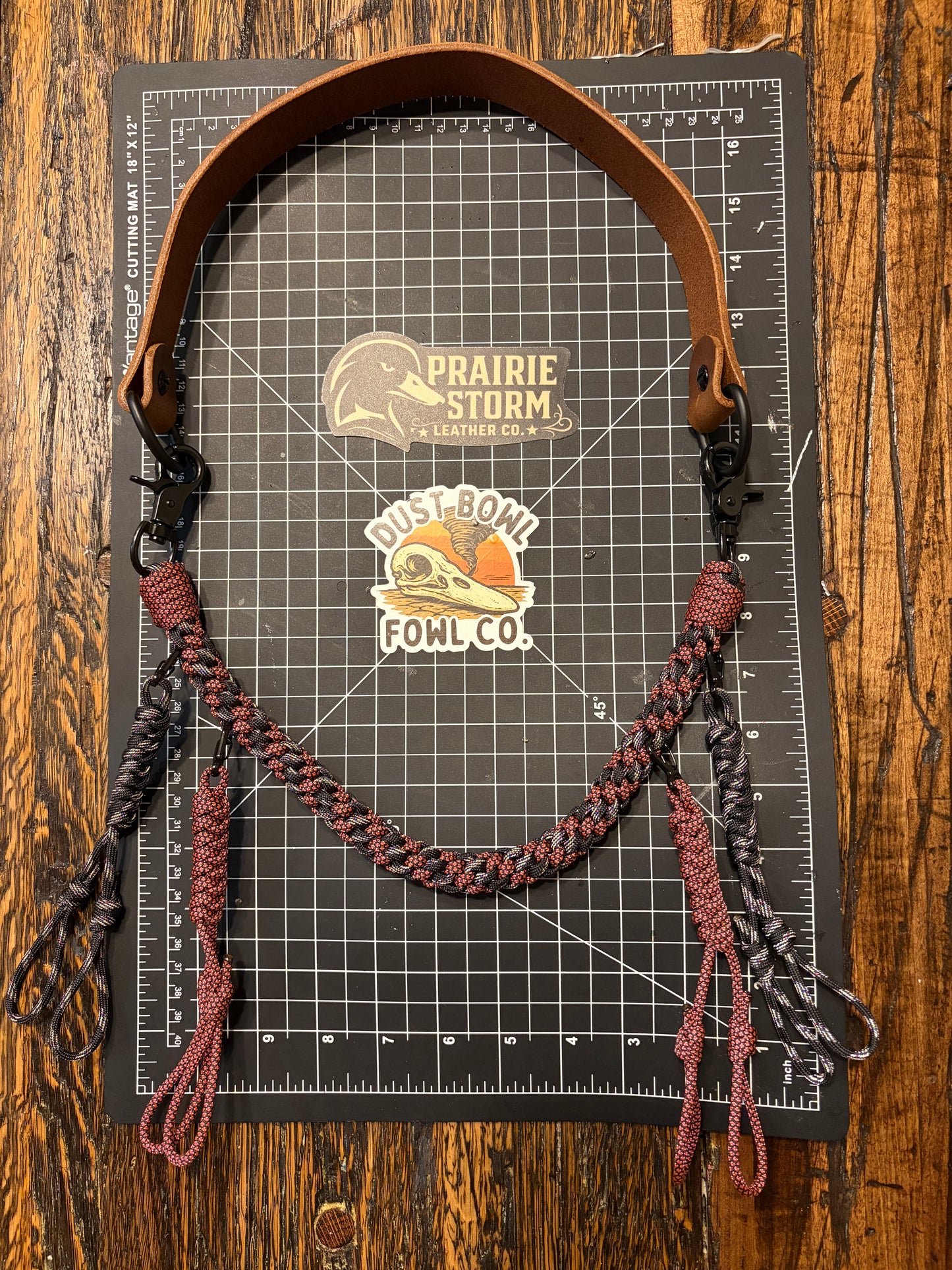 Hybrid Leather x Half Round Lanyard - Pink Diamonds