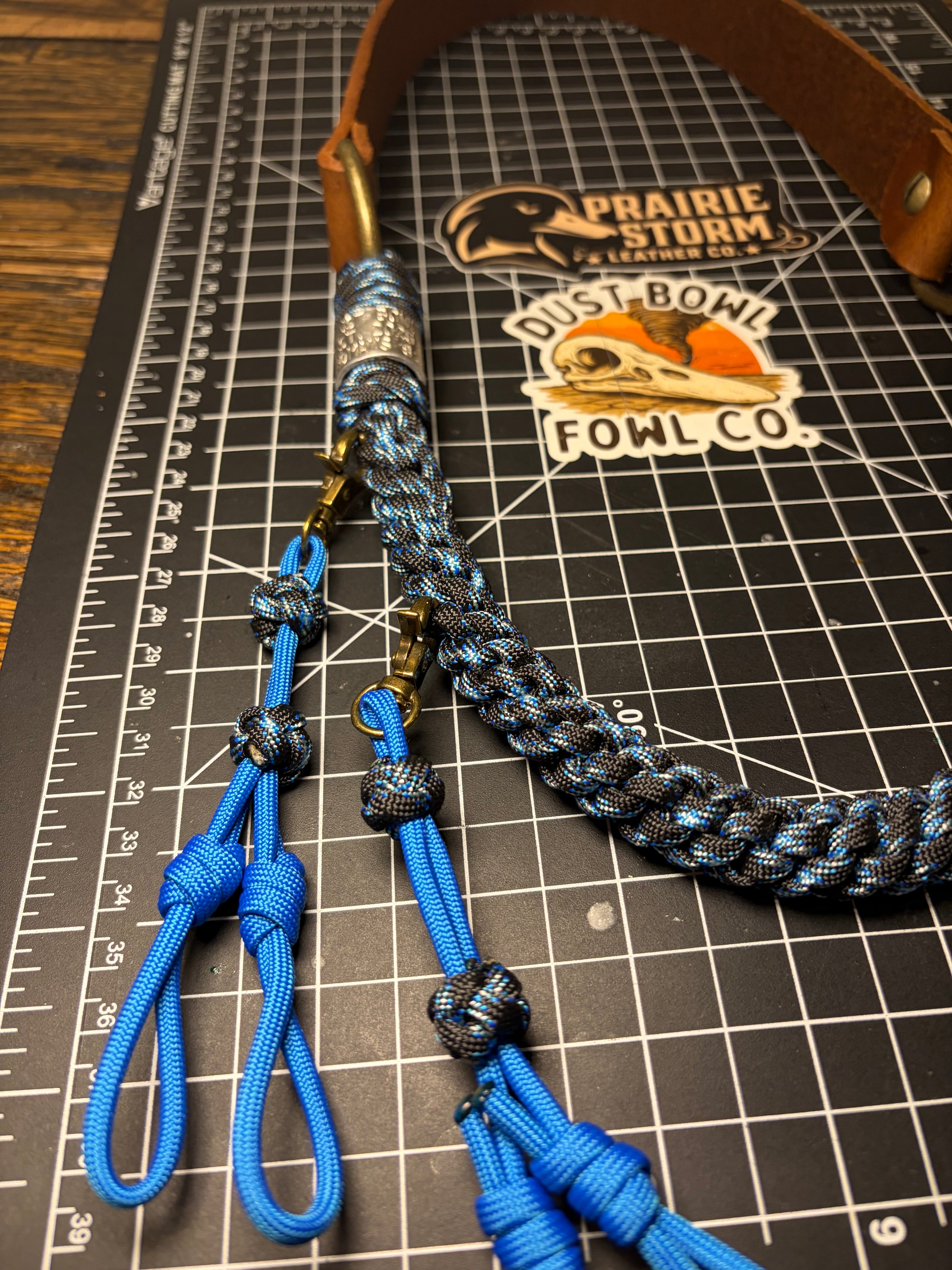 Leather x Half Round Lanyard -Blue Lightning
