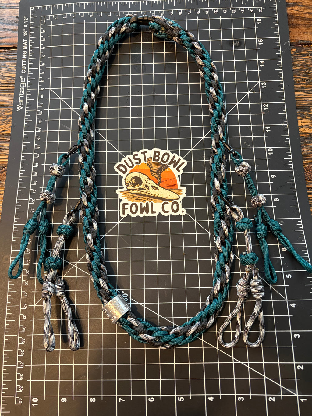 Shorty Round Braid - Eagles