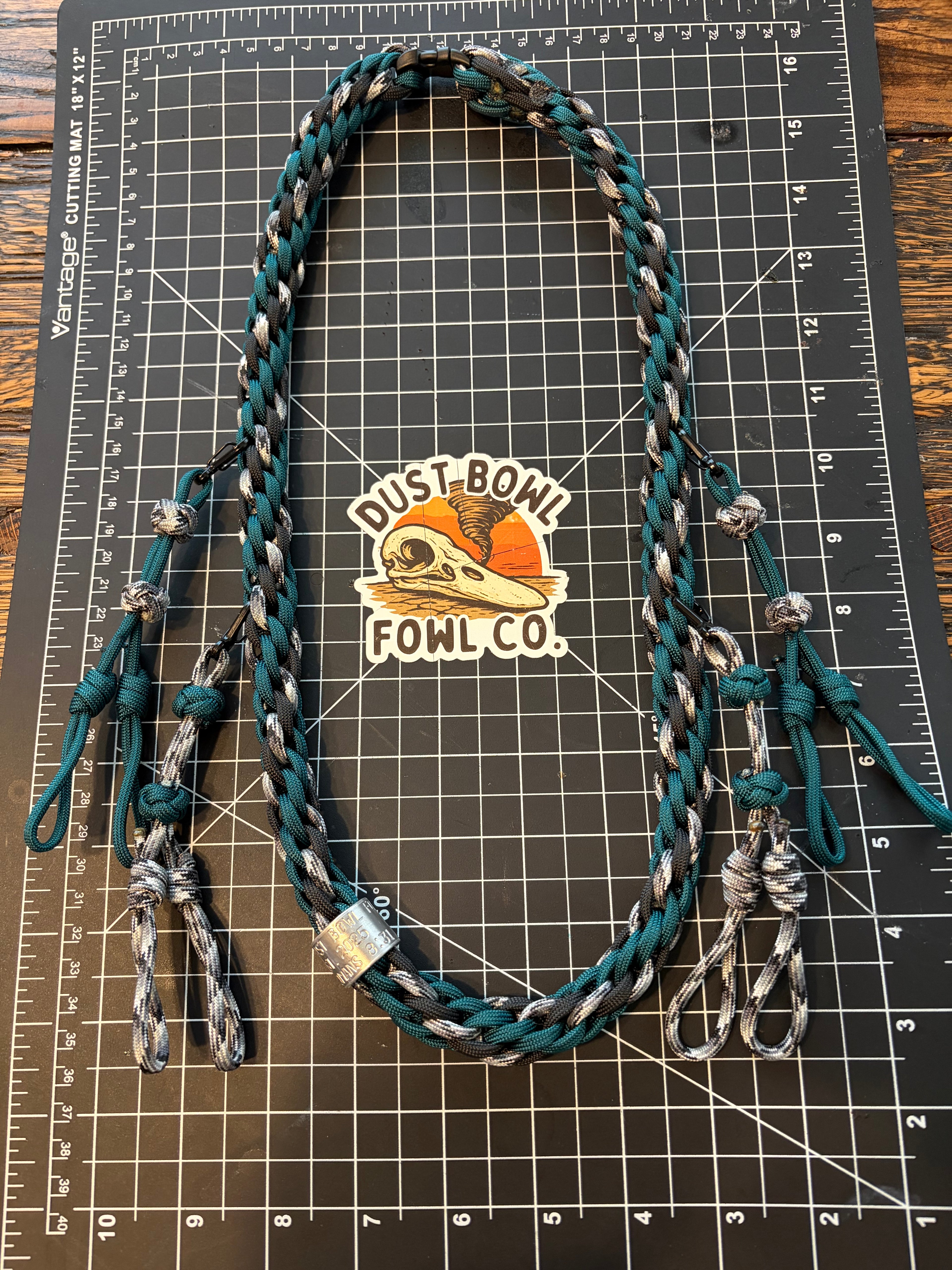 Shorty Round Braid - Eagles