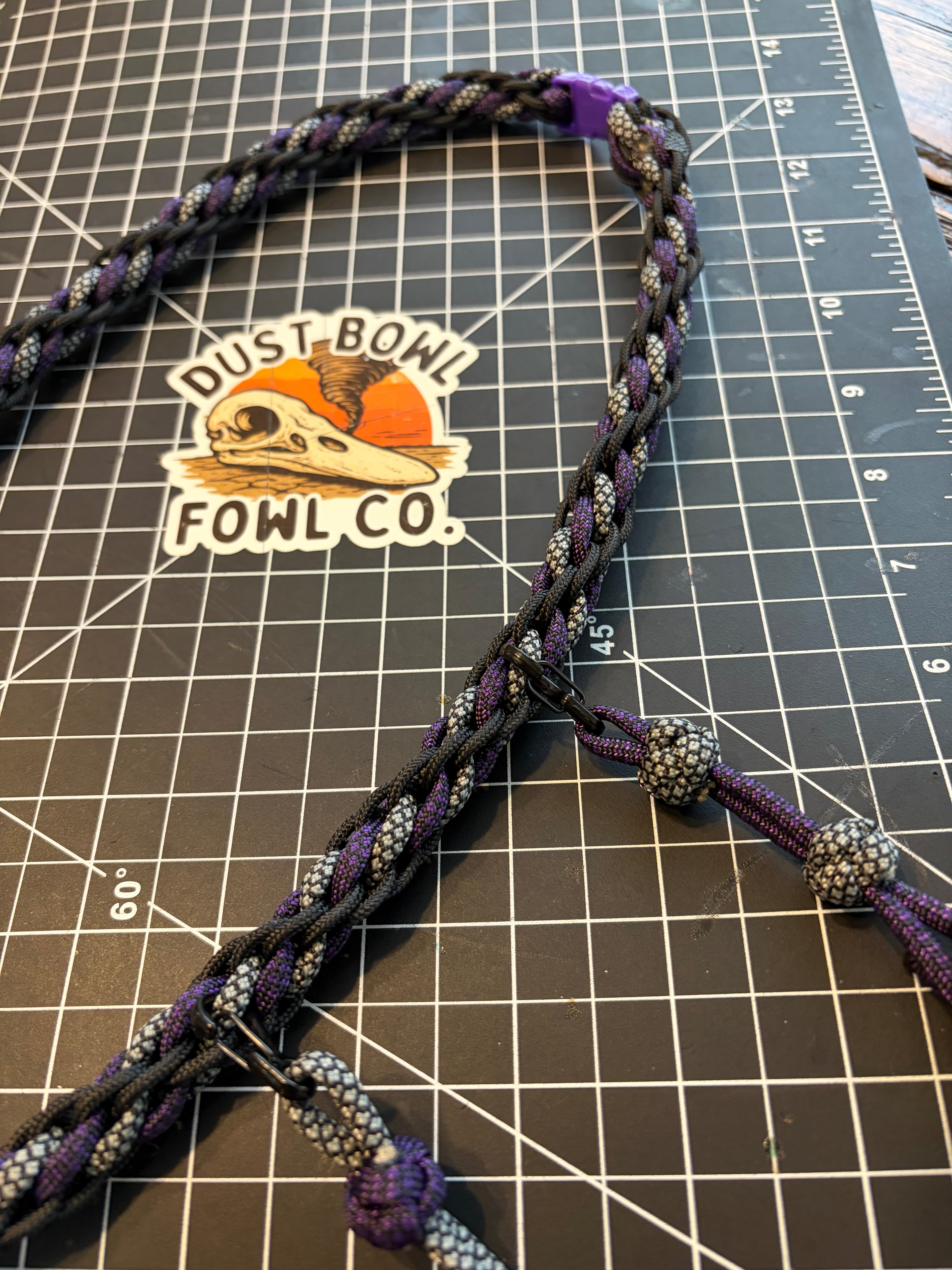 Shorty Round Braid Thin Line - Purple Diamonds