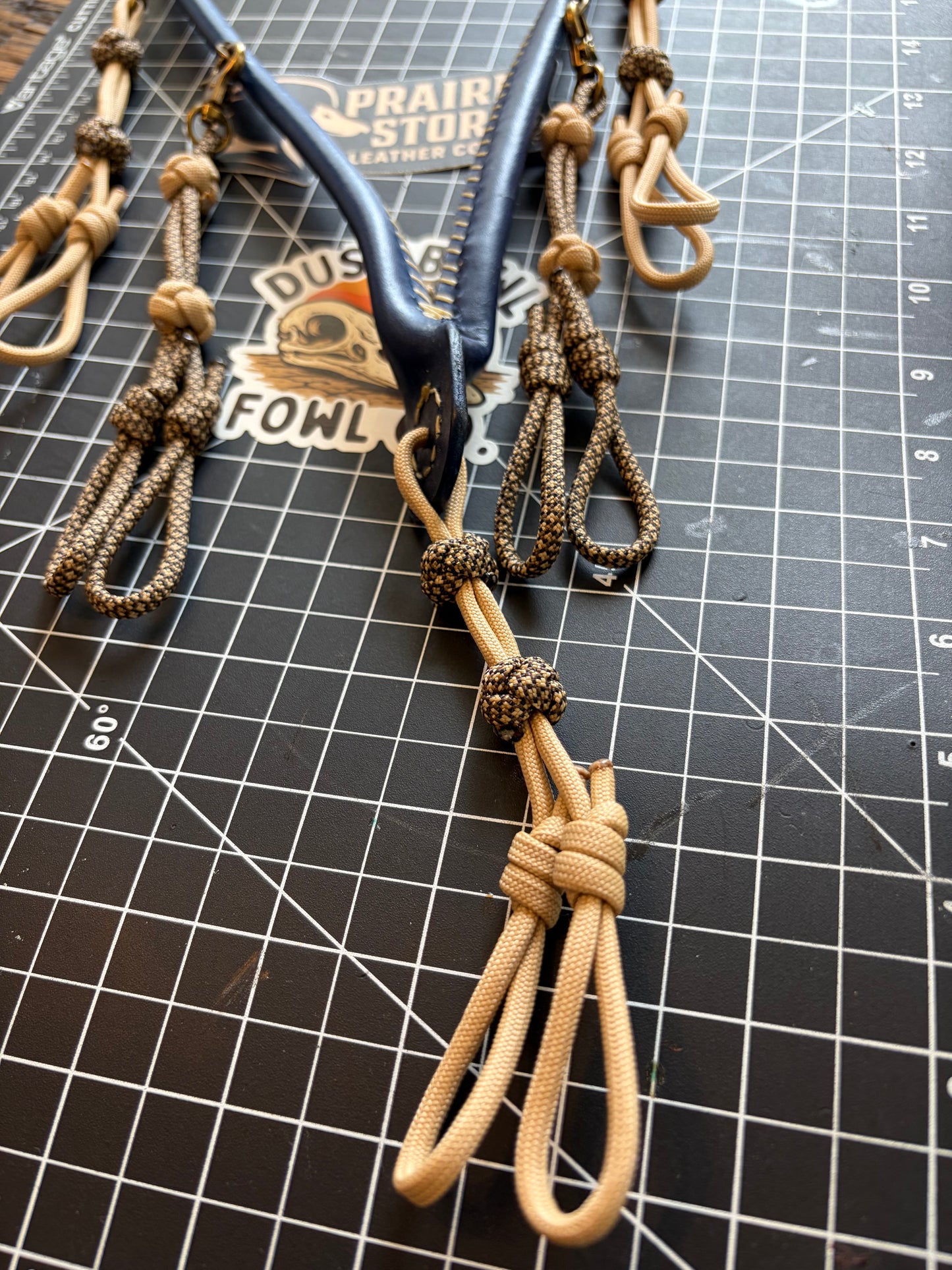 Leather x paracord hybrid lanyard - Blue x Tan