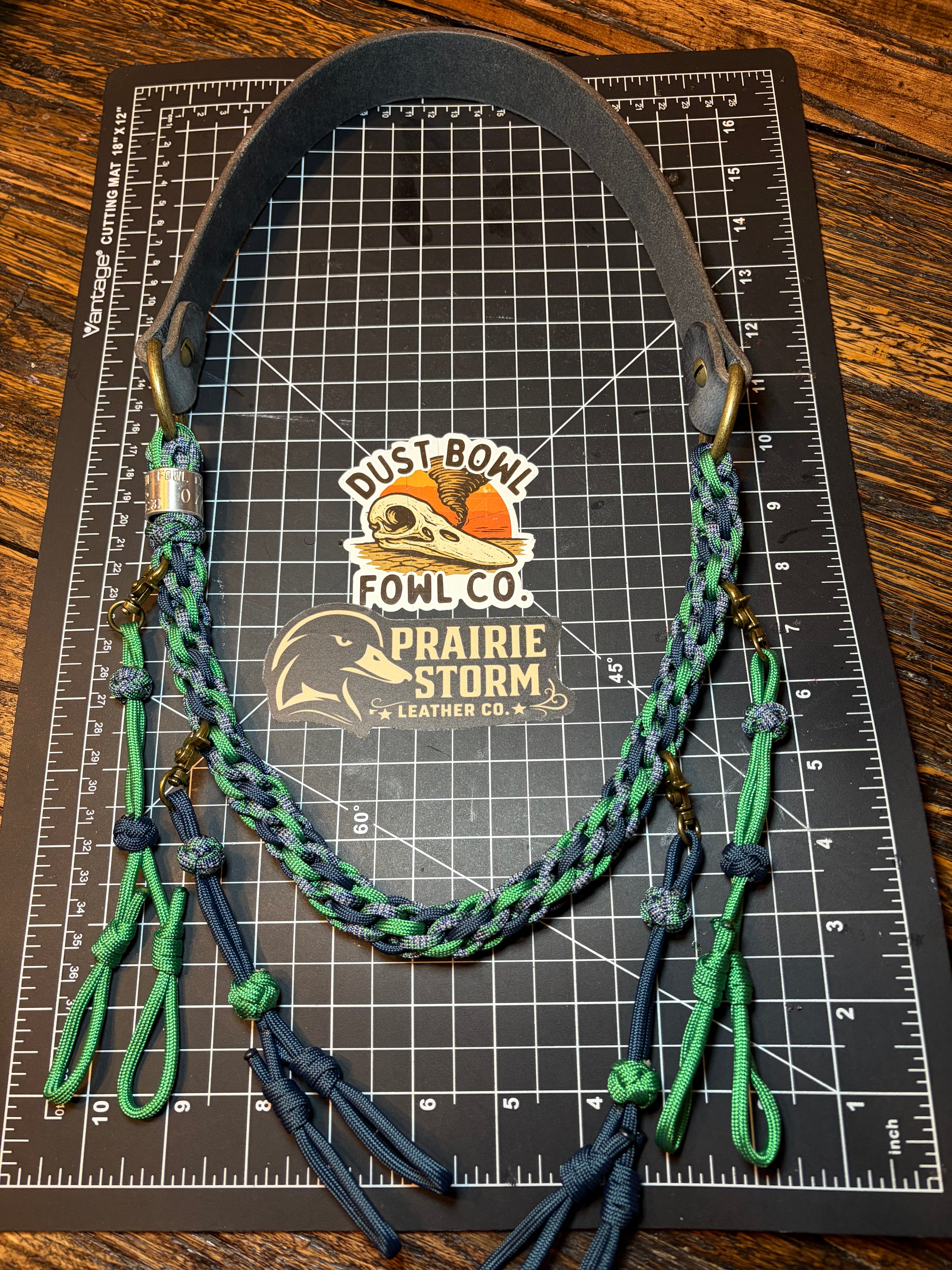 Leather x Half Round Lanyard - Green x Blue