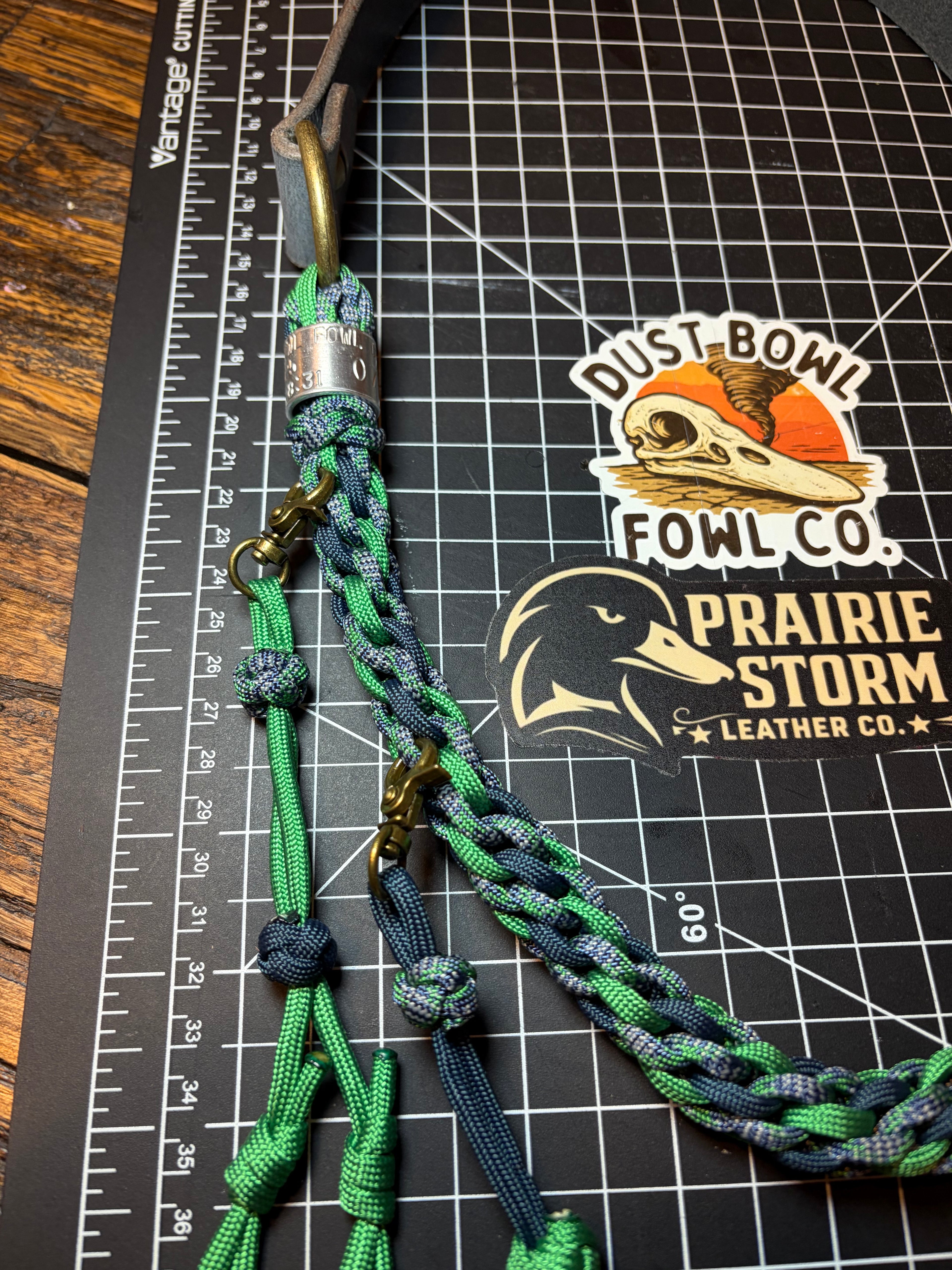 Leather x Half Round Lanyard - Green x Blue