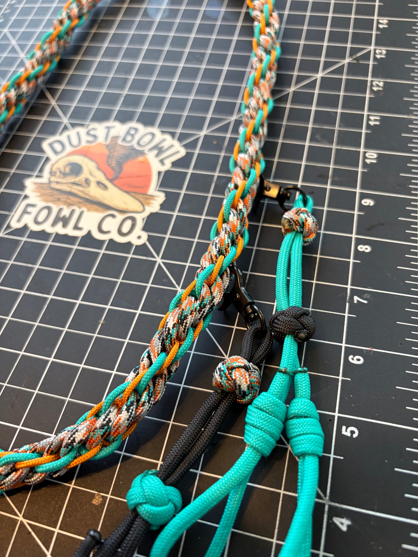 Shorty Round Braid Thin Line -  Western Feel