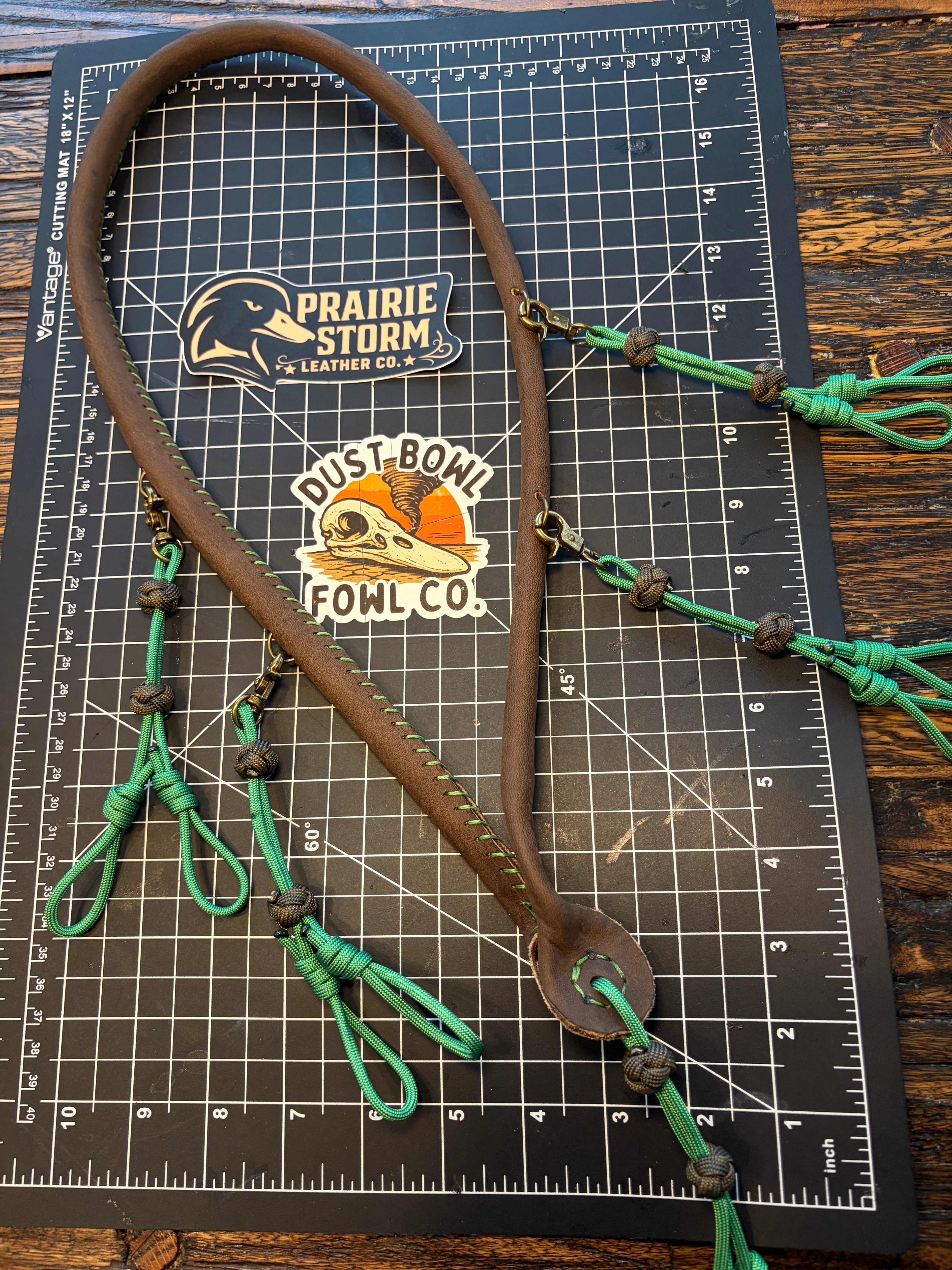 Leather x paracord hybrid lanyard -  Mallard Green