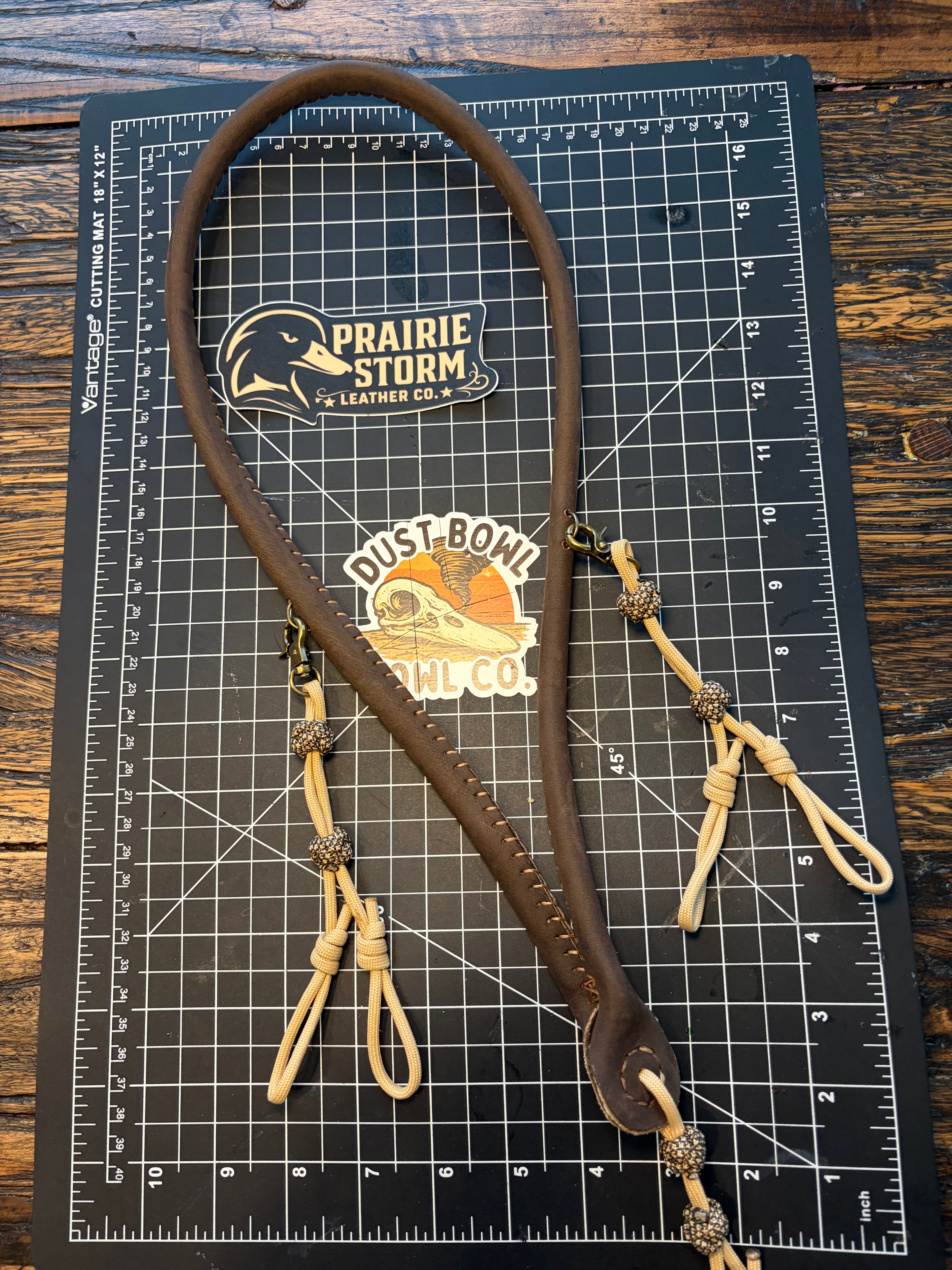 Leather x paracord hybrid lanyard -  Tan Diamonds