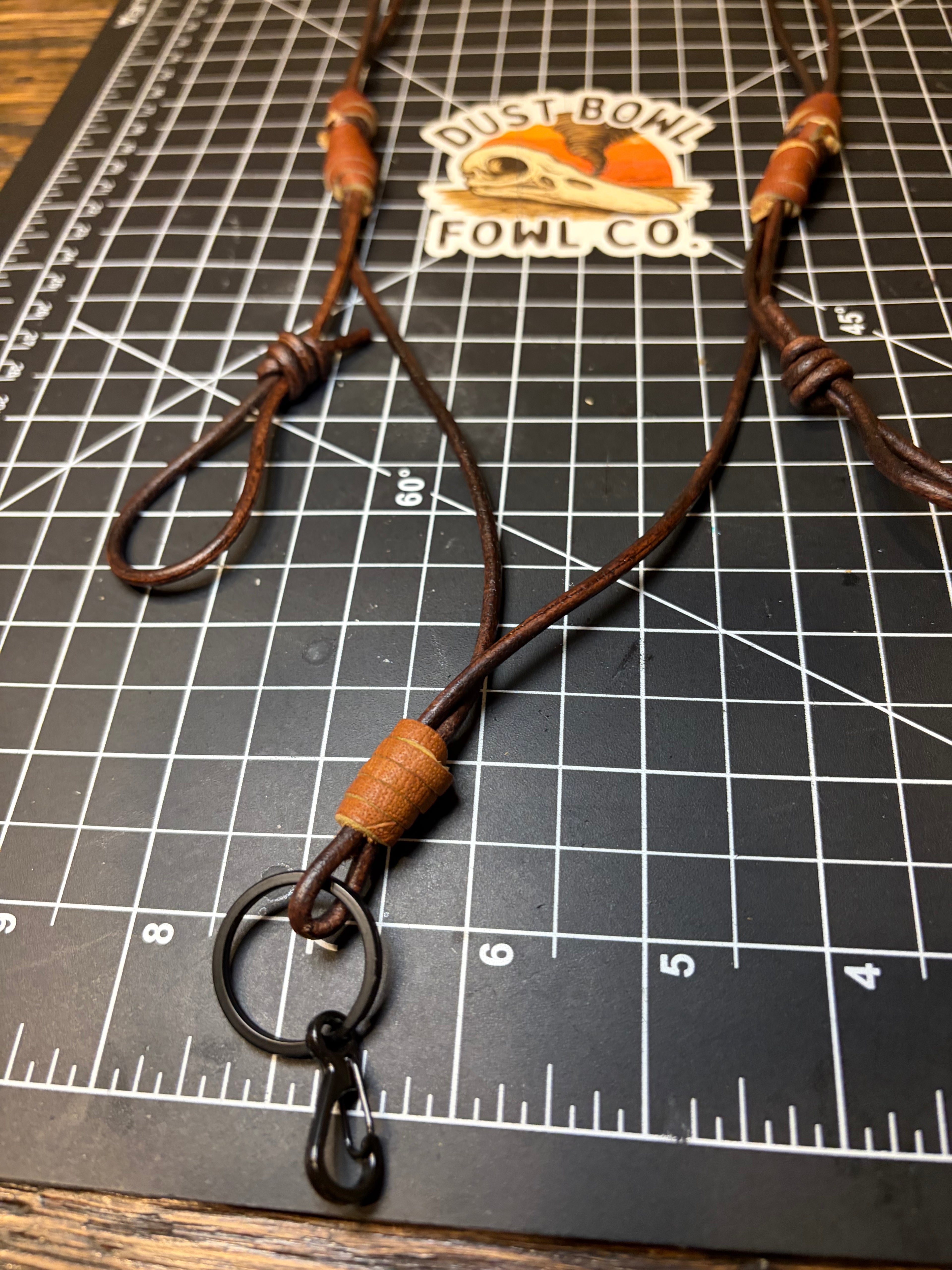 Minimalist leather - Chocolate x Rawhide