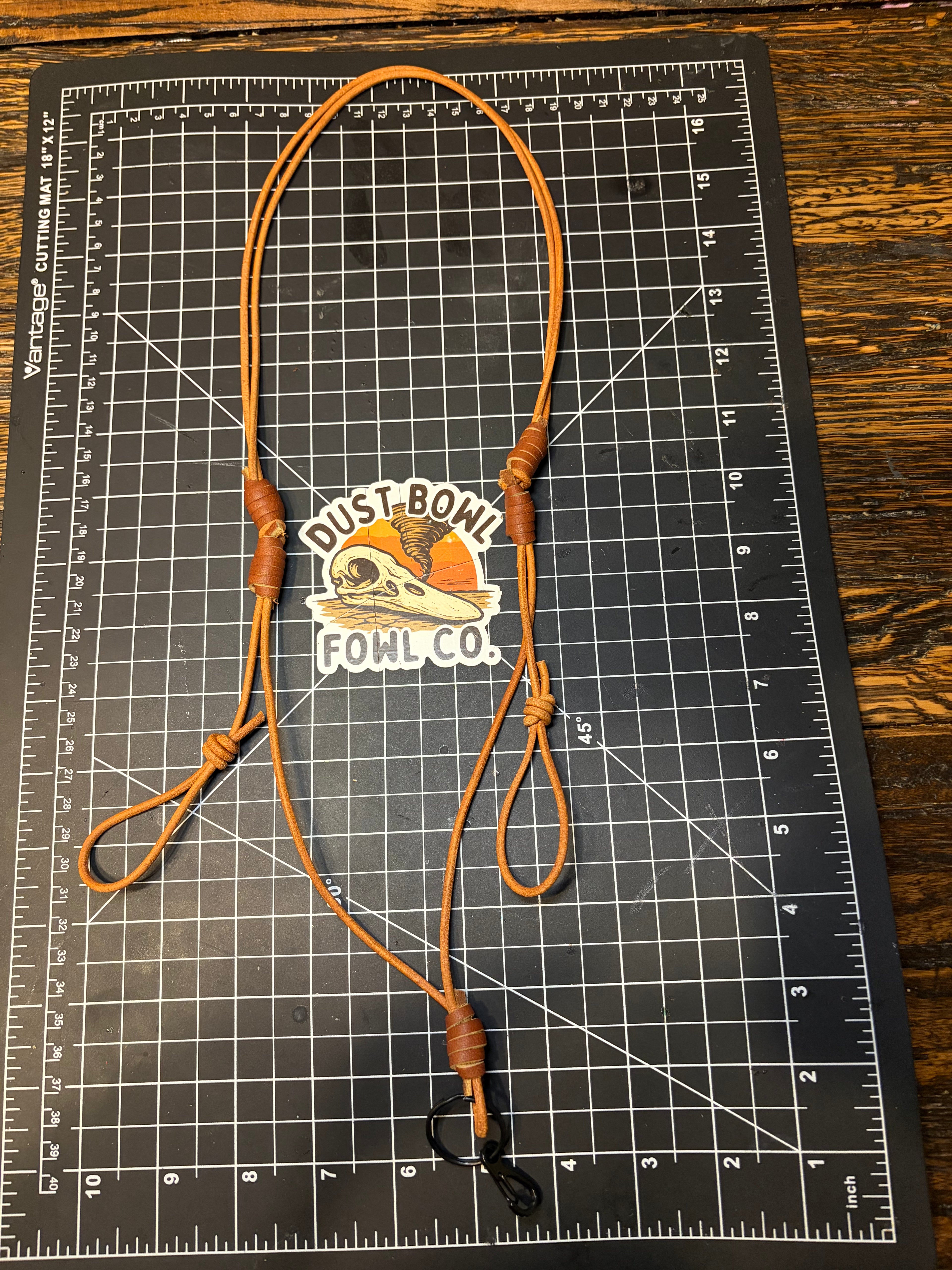 Minimalist leather - Saddle x rawhide