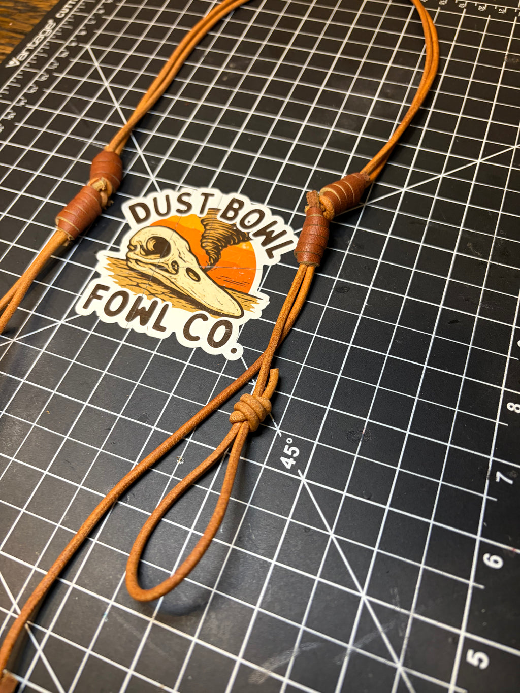 Minimalist leather - Saddle x rawhide