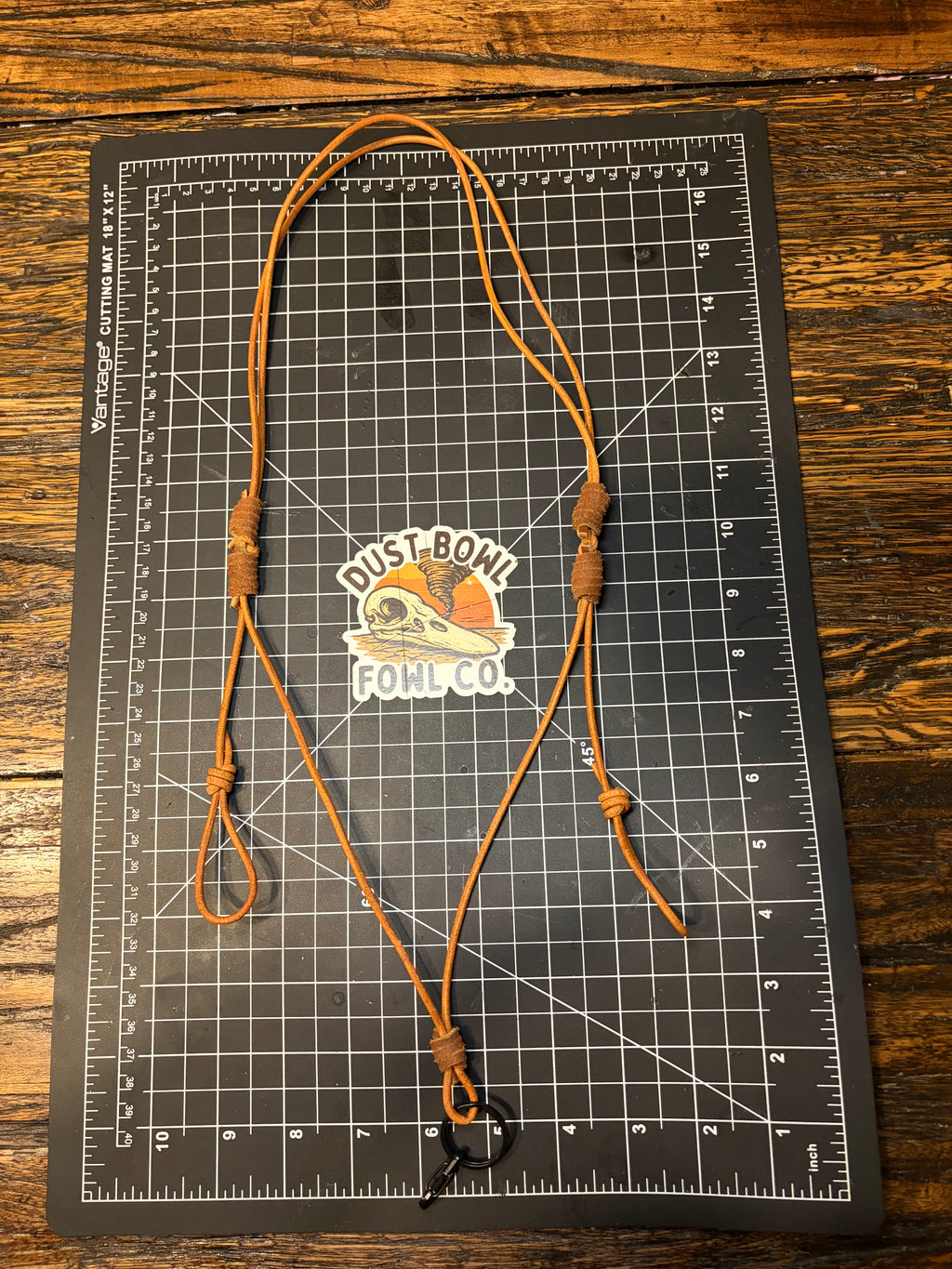 Minimalist leather - Saddle x rawhide 2