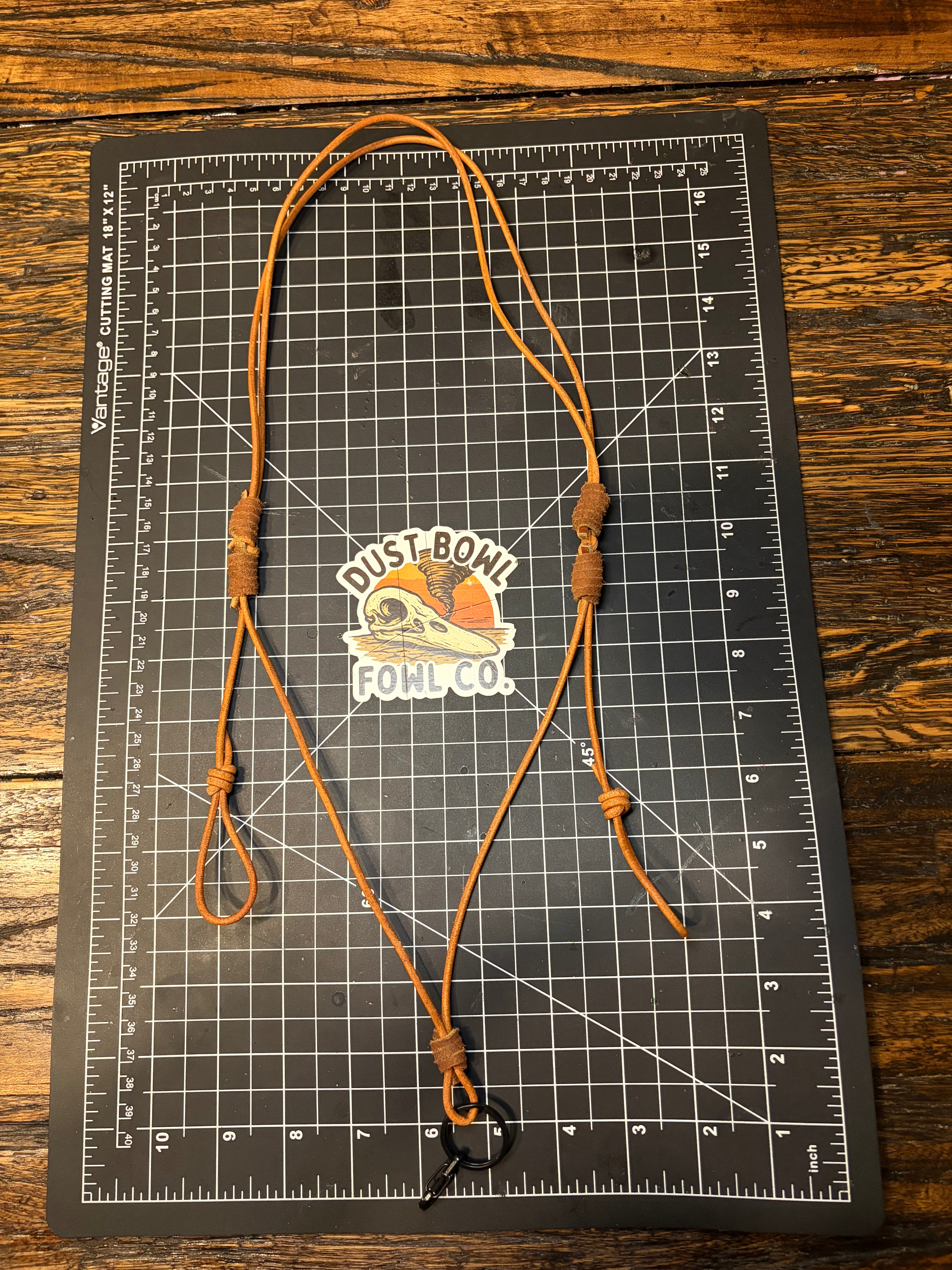 Minimalist leather - Saddle x rawhide 2