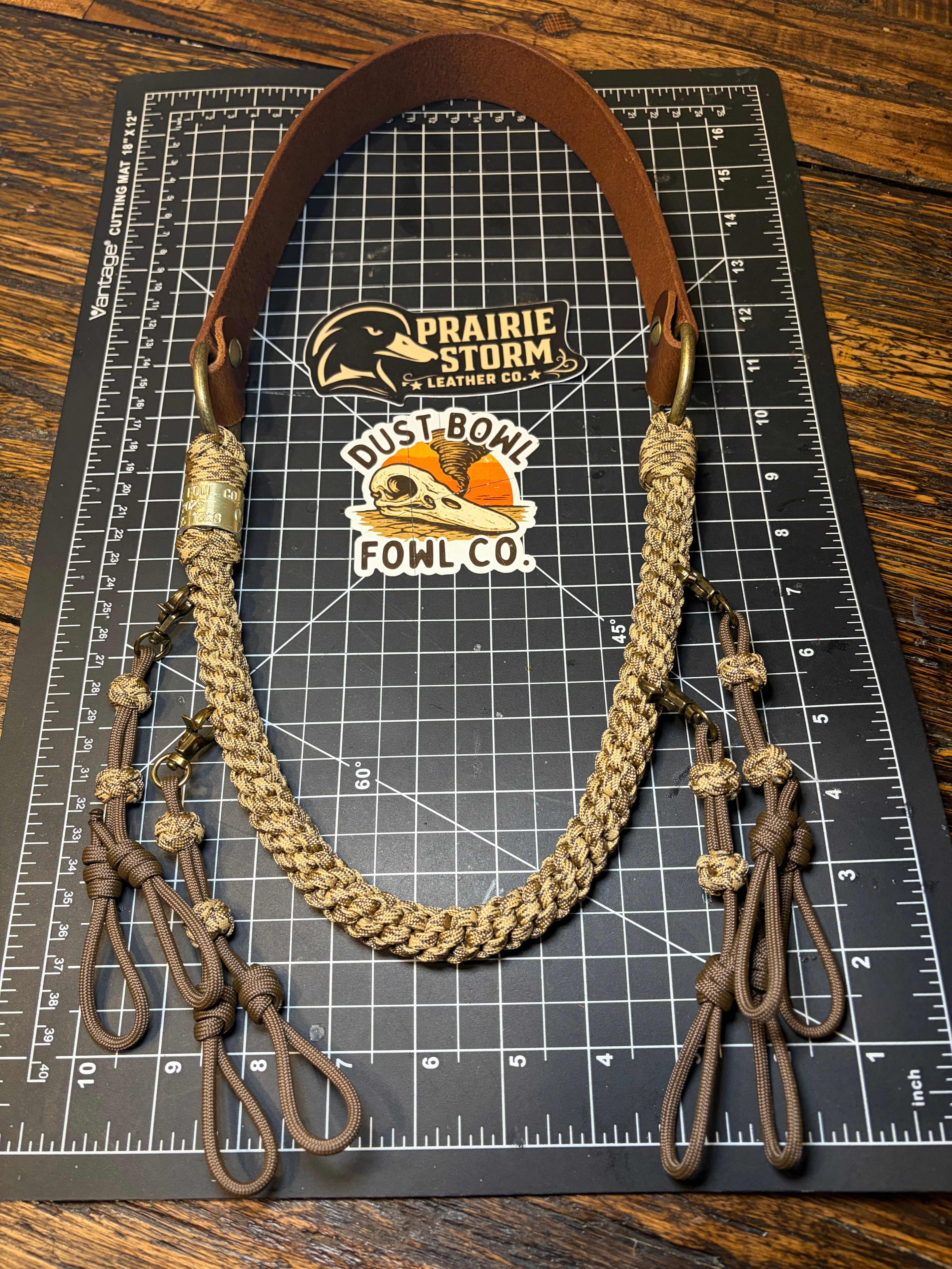 Leather x Half Round Lanyard - Rattler