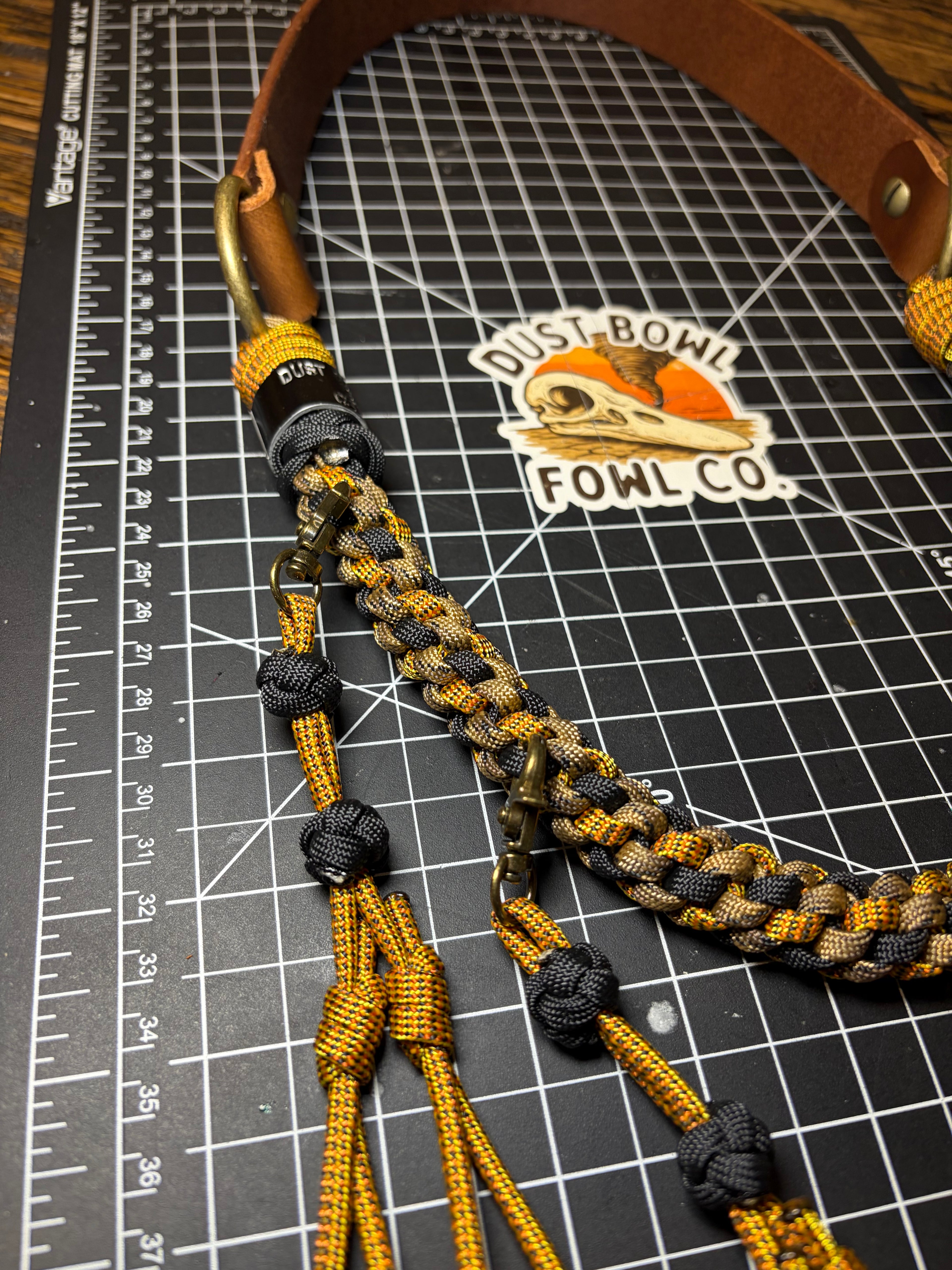 Leather x Half Round Lanyard - Fire Fly
